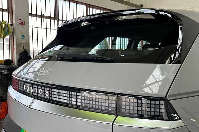 Hyundai IONIQ 5 84kWh Premium Auto 5dr