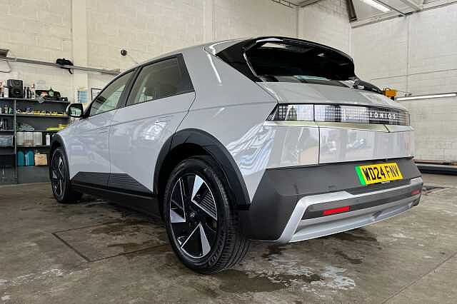 Hyundai IONIQ 5 84kWh Premium Auto 5dr