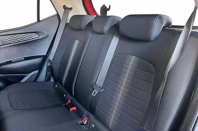 Hyundai i10 1.2 Premium Auto Euro 6 (s/s) 5dr