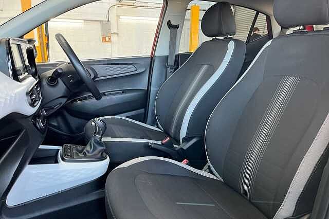 Hyundai i10 1.2 Premium Auto Euro 6 (s/s) 5dr