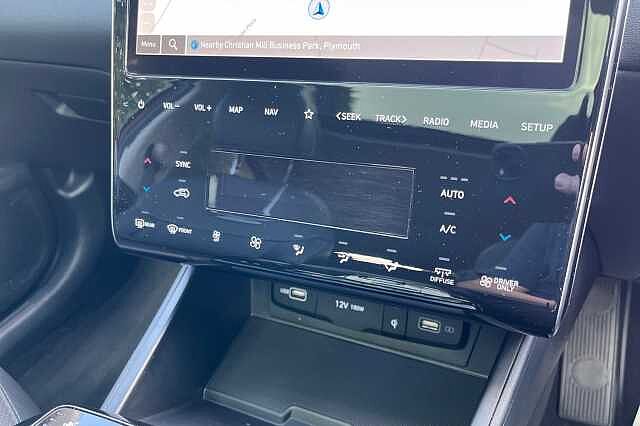 Hyundai TUCSON 1.6 h T-GDi 13.8kWh Ultimate Auto 4WD Euro 6 (s/s) 5dr Red