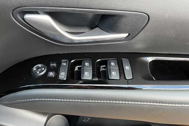 Hyundai TUCSON 1.6 h T-GDi 13.8kWh Ultimate Auto 4WD Euro 6 (s/s) 5dr Red