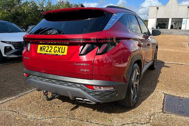 Hyundai TUCSON 1.6 h T-GDi 13.8kWh Ultimate Auto 4WD Euro 6 (s/s) 5dr Red