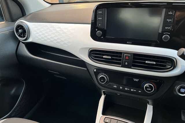 Hyundai i10 1.0 Premium Auto Euro 6 (s/s) 5dr