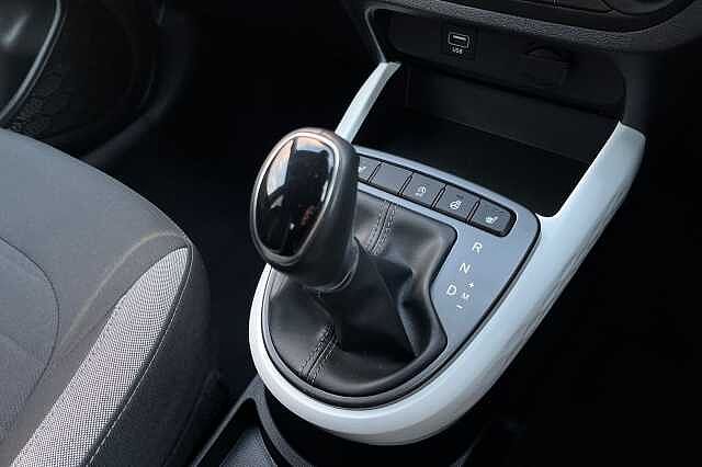 Hyundai i10 1.0 Premium Auto Euro 6 (s/s) 5dr