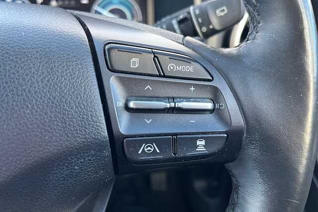 Hyundai KONA 1.6 h-GDi Premium DCT Euro 6 (s/s) 5dr Green