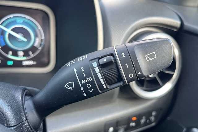 Hyundai KONA 1.6 h-GDi Premium DCT Euro 6 (s/s) 5dr Green