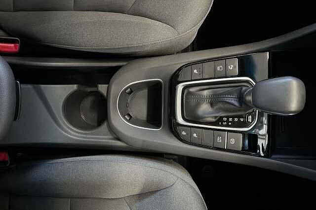 Hyundai IONIQ 1.6 h-GDi Premium DCT Euro 6 (s/s) 5dr