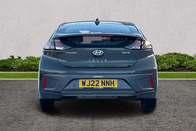 Hyundai IONIQ 1.6 h-GDi Premium DCT Euro 6 (s/s) 5dr