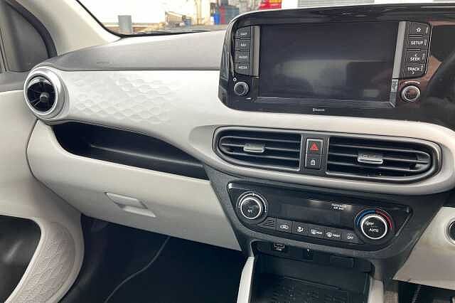 Hyundai I10 1.2 Premium Auto Euro 6 (s/s) 5dr Green