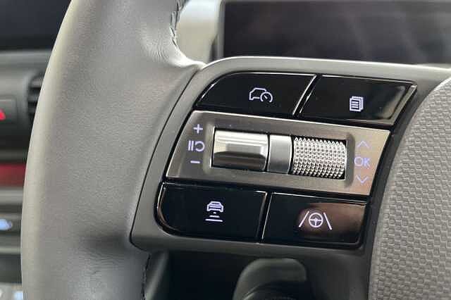 Hyundai INSTER Long Range 49kWh Cross Auto 5dr
