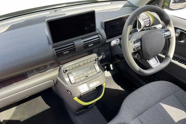 Hyundai INSTER Long Range 49kWh Cross Auto 5dr