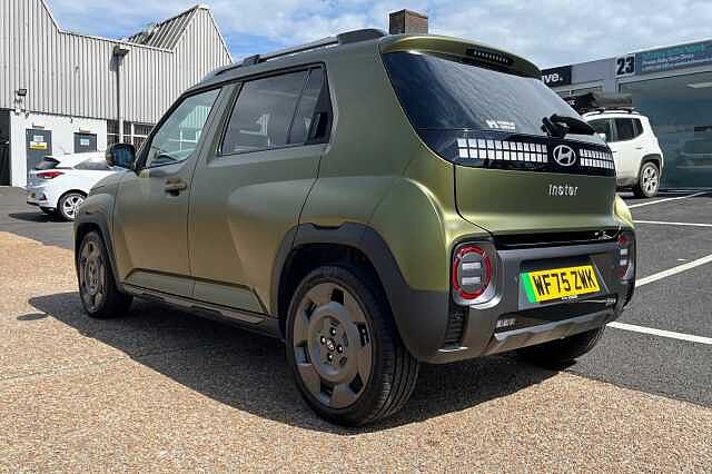Hyundai INSTER Long Range 49kWh Cross Auto 5dr