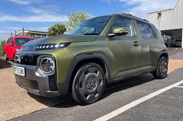 Hyundai INSTER Long Range 49kWh Cross Auto 5dr