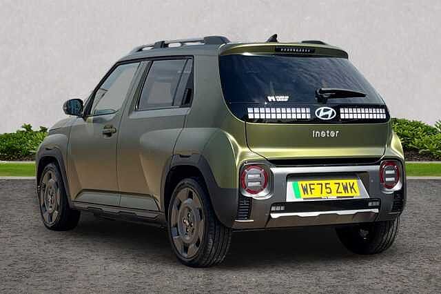 Hyundai INSTER Long Range 49kWh Cross Auto 5dr
