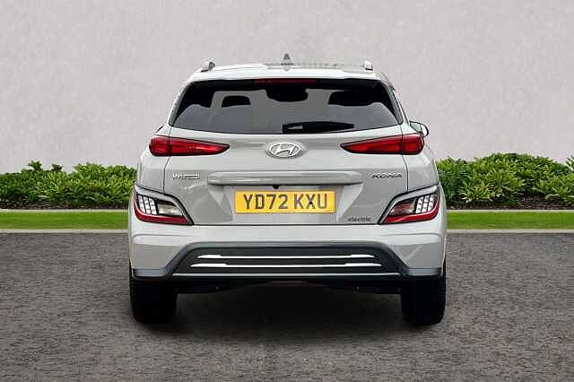 Hyundai KONA 39kWh Premium Auto 5dr (10.5kW Charger)