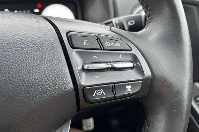 Hyundai KONA 64kWh Ultimate Auto 5dr (10.5kW Charger)