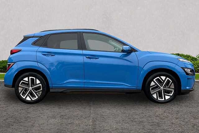 Hyundai KONA 64kWh Ultimate Auto 5dr (10.5kW Charger)