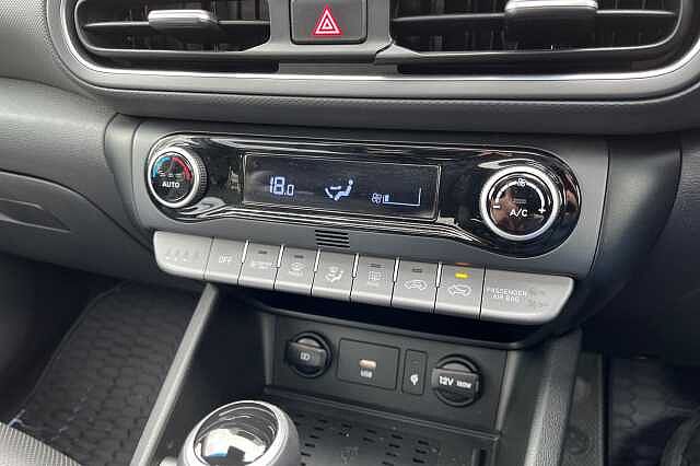 Hyundai KONA 1.6 h-GDi Ultimate DCT Euro 6 (s/s) 5dr Red