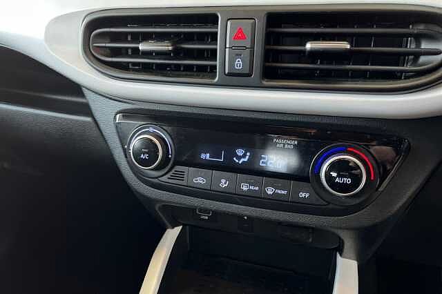 Hyundai I10 1.0 Premium Auto Euro 6 (s/s) 5dr Red