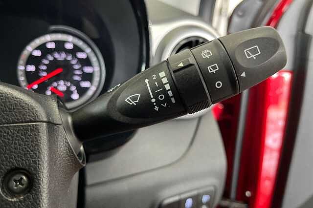 Hyundai I10 1.0 Premium Auto Euro 6 (s/s) 5dr Red