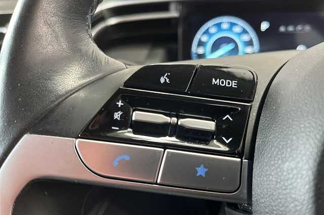 Hyundai TUCSON 1.6 T-GDi MHEV Premium DCT Euro 6 (s/s) 5dr Red