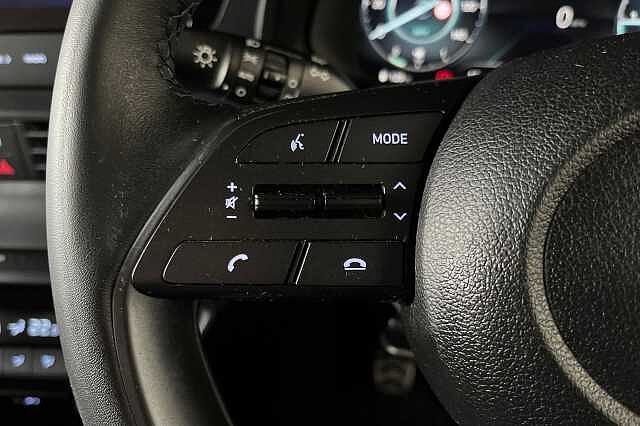 Hyundai BAYON 1.0 T-GDi MHEV Premium Euro 6 (s/s) 5dr Red