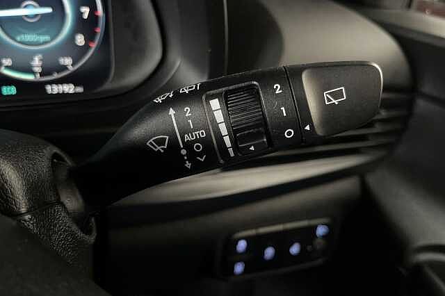 Hyundai BAYON 1.0 T-GDi MHEV Premium Euro 6 (s/s) 5dr Red