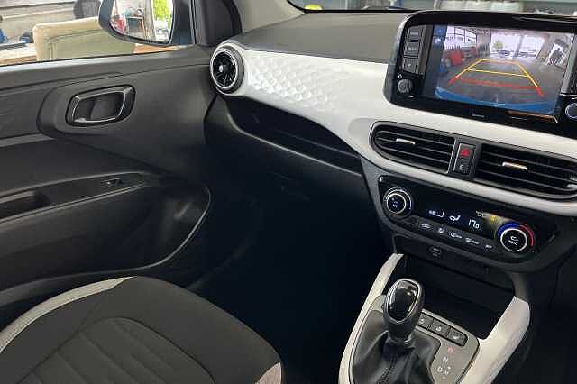 Hyundai i10 1.2 Premium Auto Euro 6 (s/s) 5dr