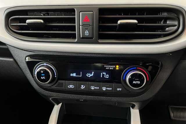 Hyundai i10 1.2 Premium Auto Euro 6 (s/s) 5dr