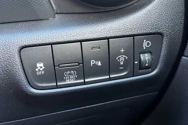 Hyundai KONA 1.6 h-GDi Premium DCT Euro 6 (s/s) 5dr