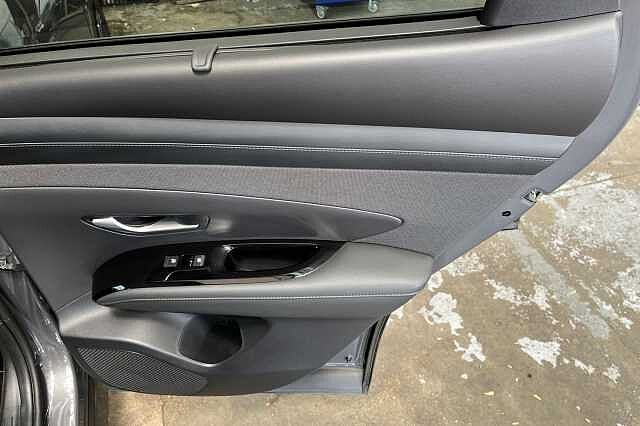Hyundai TUCSON 1.6 T-GDi Ultimate Auto Euro 6 (s/s) 5dr Grey