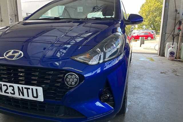 Hyundai i10 1.0 Premium Auto Euro 6 (s/s) 5dr