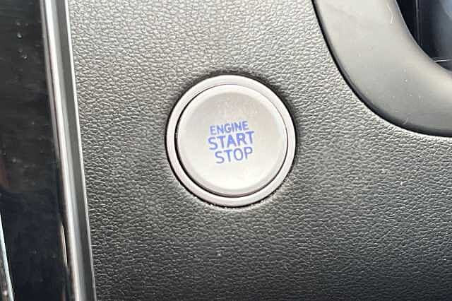 Hyundai TUCSON 1.6 h T-GDi Premium Auto Euro 6 (s/s) 5dr White