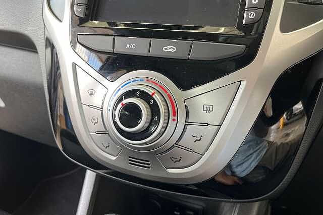 Hyundai ix20 1.6 Premium Nav Auto Euro 6 5dr