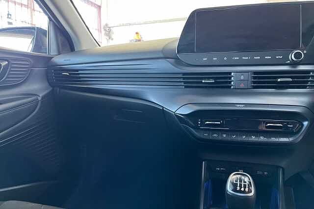 Hyundai BAYON 1.0 T-GDi MHEV Premium Euro 6 (s/s) 5dr