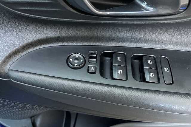 Hyundai BAYON 1.0 T-GDi MHEV Premium Euro 6 (s/s) 5dr