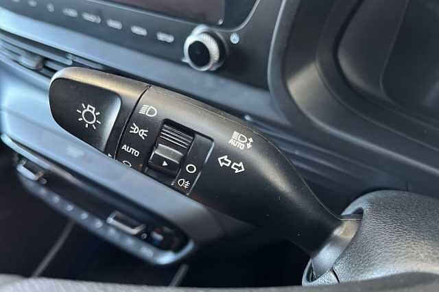 Hyundai BAYON 1.0 T-GDi MHEV Premium Euro 6 (s/s) 5dr