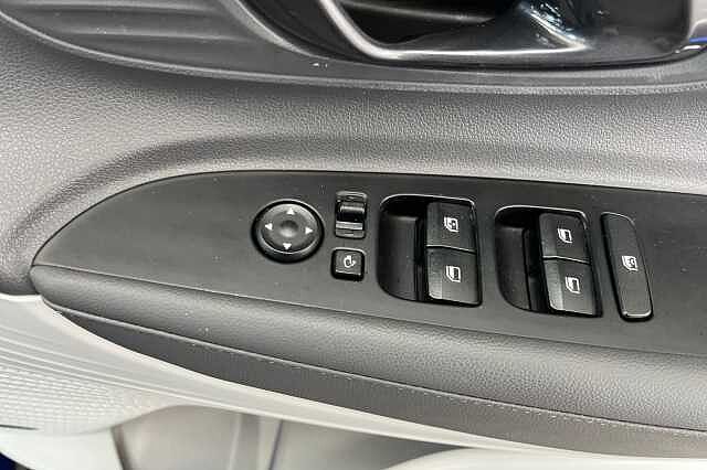 Hyundai BAYON 1.0 T-GDi MHEV Ultimate Euro 6 (s/s) 5dr