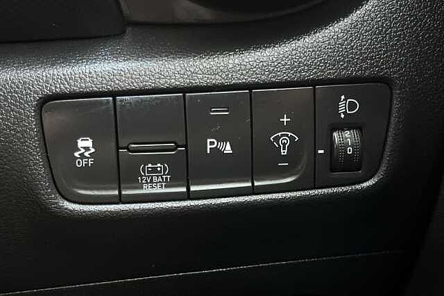 Hyundai KONA 1.6 h-GDi Premium DCT Euro 6 (s/s) 5dr