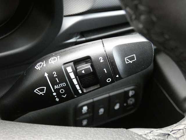 Hyundai BAYON 1.0 T-GDi Premium Euro 6 (s/s) 5dr Red