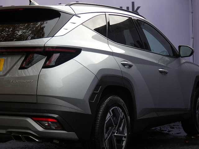 Hyundai TUCSON 1.6 T-GDi Advance Euro 6 (s/s) 5dr Silver