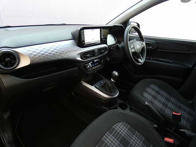 Hyundai i10 1.2 Premium Euro 6 (s/s) 5dr