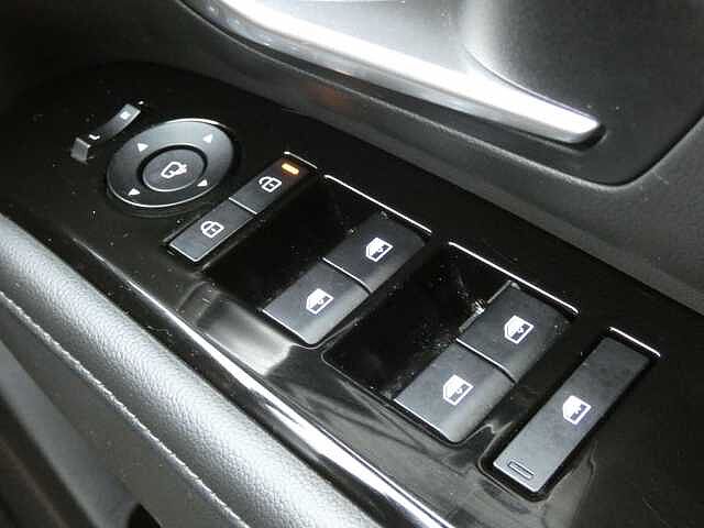 Hyundai TUCSON 1.6 T-GDi Premium Euro 6 (s/s) 5dr White