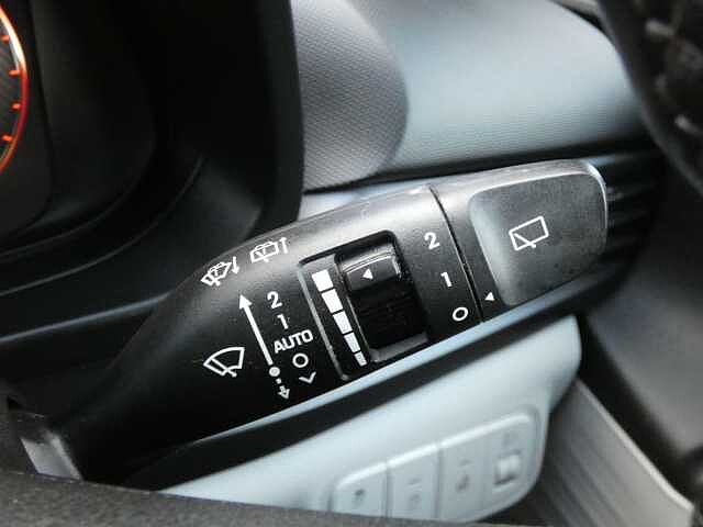 Hyundai I20 1.0 T-GDi MHEV Ultimate Euro 6 (s/s) 5dr Red