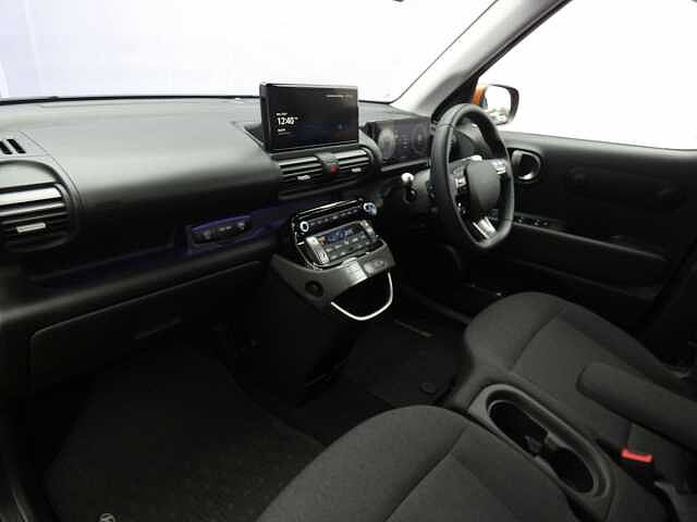 Hyundai INSTER Long Range 49kWh 02 Auto 5dr Orange