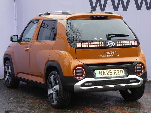 Hyundai INSTER Long Range 49kWh 02 Auto 5dr Orange