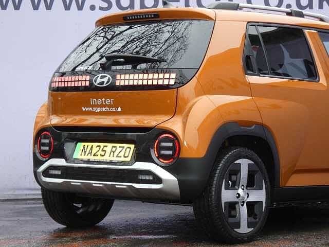 Hyundai INSTER Long Range 49kWh 02 Auto 5dr Orange