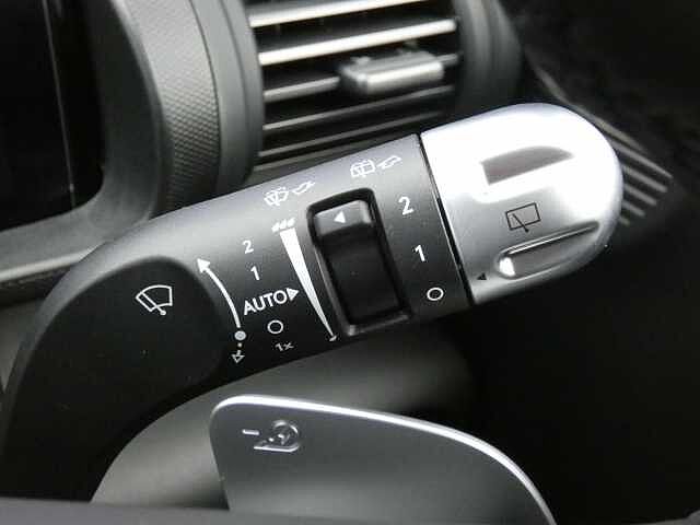 Hyundai INSTER 85kW 02 49kWh 5dr Auto Black