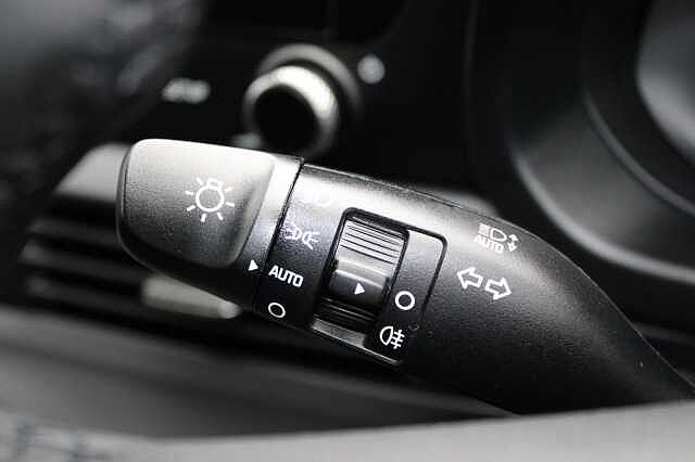 Hyundai I20 1.0T GDi 90 Black Line 5dr Blue